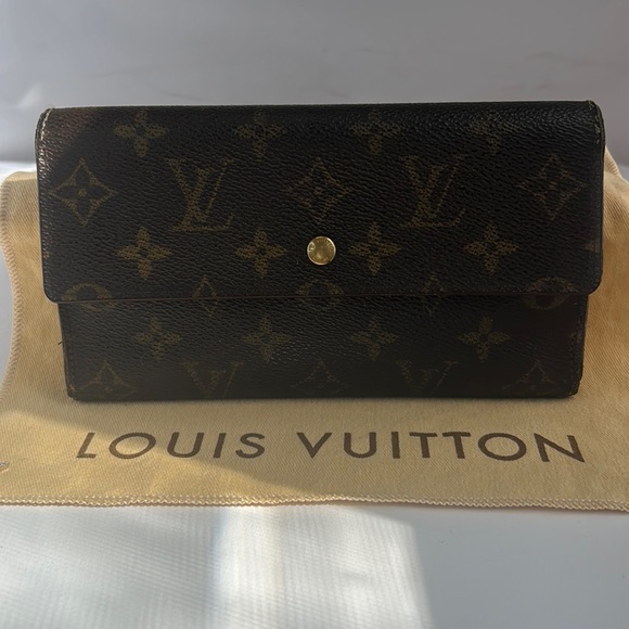 Louis Vuitton Monogram International Long Wallet - Picture 1 of 13